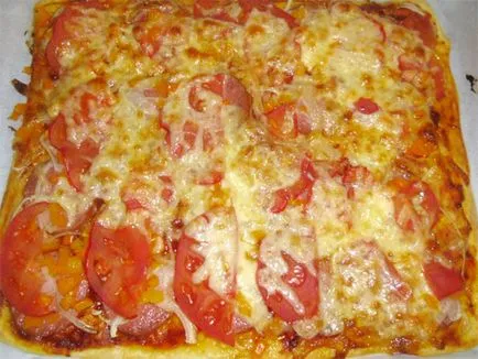 Pizza cu cârnați - rețete simple,