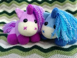 Подробно плетене диаграма пони Amigurumi