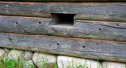 Bujkál egy magánházban - helyesen cselekszik - egy könnyű dolog