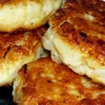 Постни картофени банички с моркови 