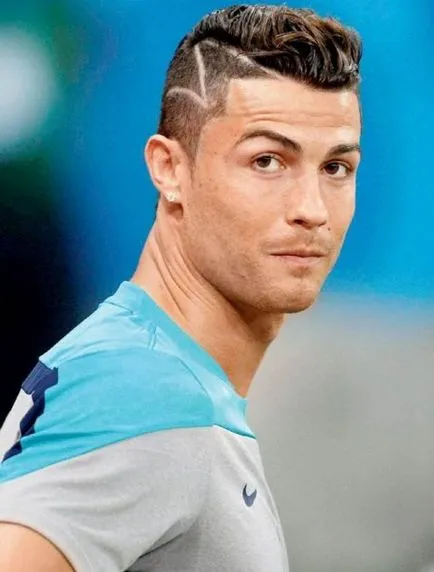 Ronaldo Hairstyle exemple imagine foto elegant