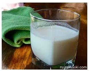 8 proprietăți utile de gras kefir