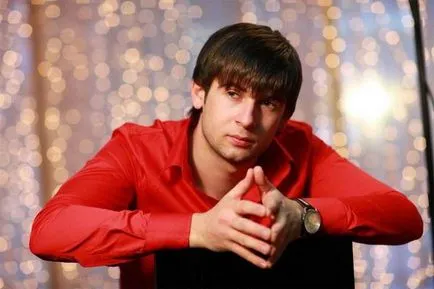 Életrajz Azamat bishtova zenei karrier és a magánélet