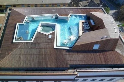 Piscina de pe acoperiș variantele de design, avantajele și dezavantajele