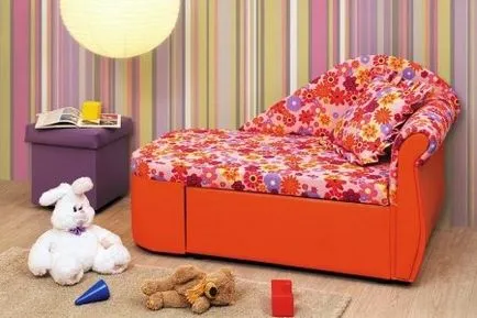 Gyermekülés-ágy (102 fotó) Összecsukható modell egy gyerek - egy fiú, 3 éves