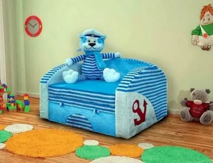Scaun de copil-pat (102 foto) Model Plierea pentru un copil - un băiat de 3 ani