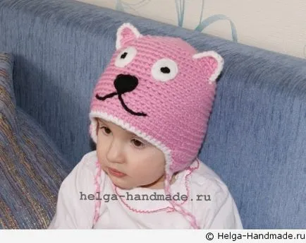 Детска плетена шапка с уши с ръце