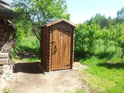 Tervezze szabadtéri WC fotó