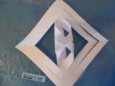 Създаване на триизмерен коледни орнаменти от хартия, ръчна изработка