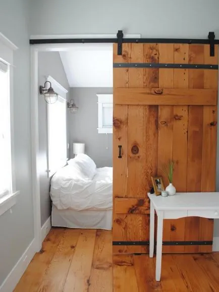 Dormitor usa de sticla usi glisante in design alb, frumos model compartiment întunecat