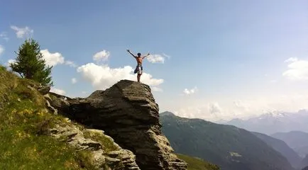 Síközpont Cervinia Olaszország vezetősávok árakat és síbérletek szállodák 2017-ben