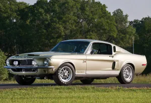 History Ford Mustang Shelby - versenyzés változata a legendás modell