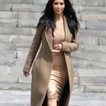 Cum să te îmbraci Kim Kardashian (foto)