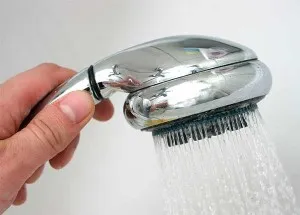 Как да се почисти душове от варовик