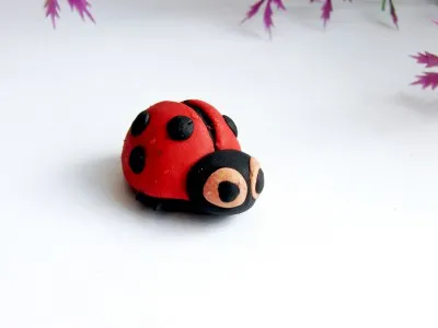 Cum orb Ladybird de la atelier cu plastilină pas cu pas fotografii