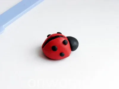 Cum orb Ladybird de la atelier cu plastilină pas cu pas fotografii