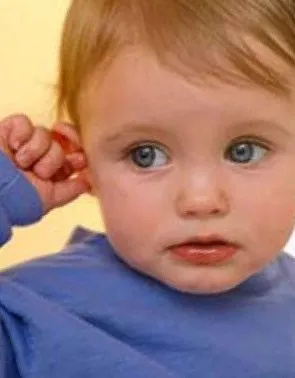 Hogyan törődik a gyermek füle