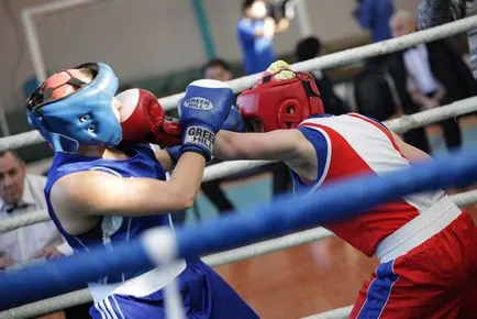 Hogyan válasszuk ki a sisak box megjelenése és mérete