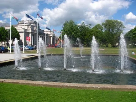 Cardiff, Marea Britanie - vacanta, meteo, recenzii, fotografii