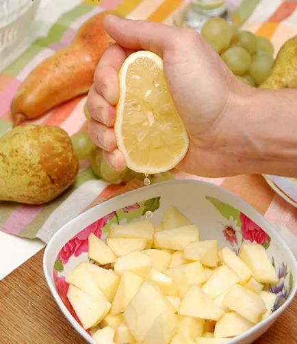 Лесна рецепта за приготвяне на ябълков желе