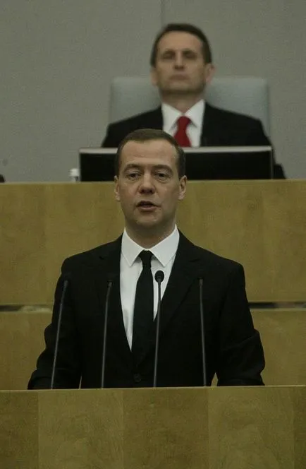 Медведев отиде срещу Путин доклад на Държавната Дума го потвърждават - икономиката