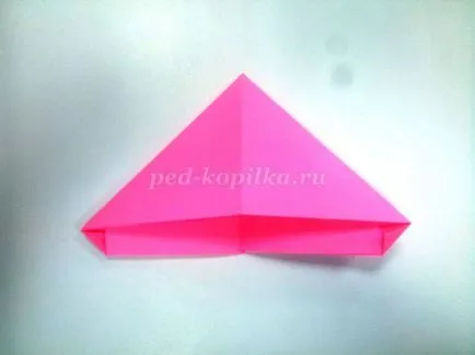 Moduláris origami rózsaszín flamingó