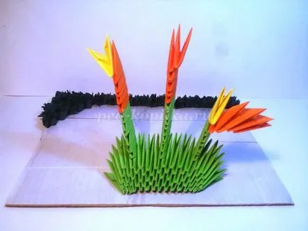 Moduláris origami rózsaszín flamingó