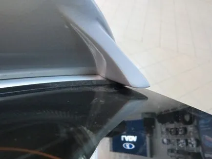 Mulaje și spoiler hatchback Lada Kalina Sport