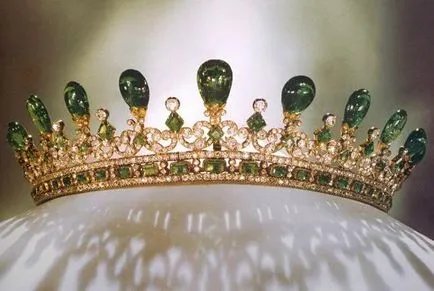 News - 5 bijuterii cel mai faimos cu smaralde, deoarece zilele Cleopatrei