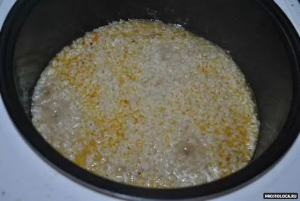 Delicious pilaf morzsolódó