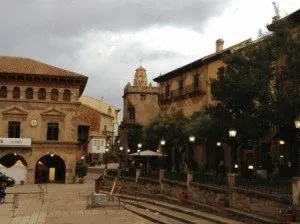 Sarbatori cu copii Skye Village Poble Espanyol Barcelona - Spania întreaga oră! Sarbatori cu copii