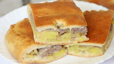 Torta hús és a burgonya a sütőben, burgonya