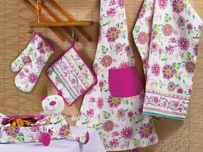 Potholder за кухня с ръцете си