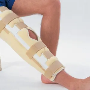 Decalajul a ligamentelor genunchiului - Simptome, tratament și reabilitare