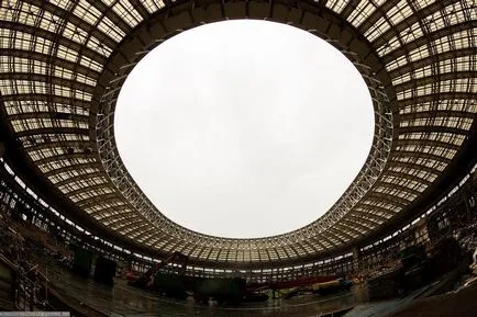 Reconstrucția „Luzhniki“ - știri în imagini