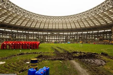 Reconstrucția „Luzhniki“ - știri în imagini