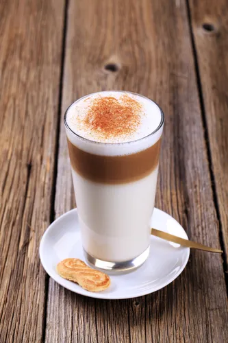 Receptek latte macchiato hagyományos, szirup, karamell