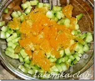 Saláta csirke narancs és uborka