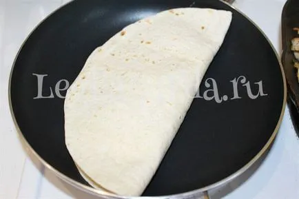 Tortilla umplute cu reteta acasă cu fotografie (14 fotografii pas cu pas)