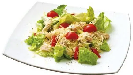 Cât de multe calorii intr-o salata Caesar cu pui