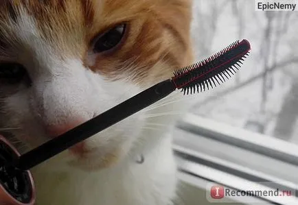 Mascara Maybelline lekötésére szenzációs fan-volumene - „ha nem tetszik szempillaspirál, akkor