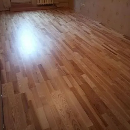 De stabilire a laminat fără praguri, instalarea de podele laminate si din lemn la Moscova