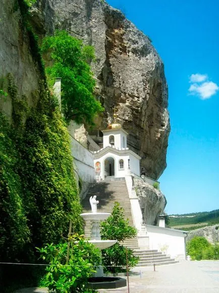 Ipoteză pestera Manastirea, Bakhchisaray, Crimeea descriere, fotografii, care se află pe hartă, cum să obțineți