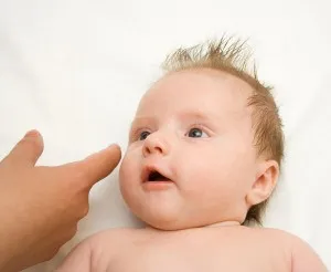 Изборът грим за новородено бебе списък, какво козметика по-добри