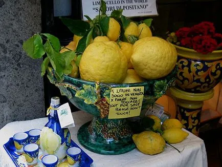 Minden Positano Olaszország látnivalók, szállodák, bevásárló, strandok, hogyan juthat