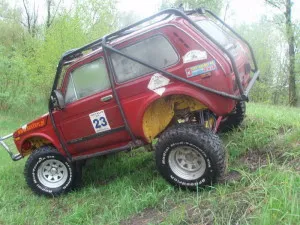 Védelem lökhárító Chevrolet Niva a kezüket