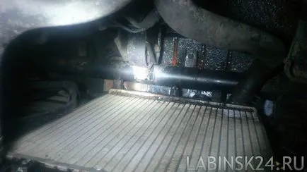 Смяна на охлаждане на двигателя радиатор Hyundai Accent