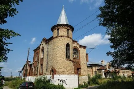 Castle Wicko в Muromtsevo - приказка в реалността, че почти загубена, по пътя на живота си