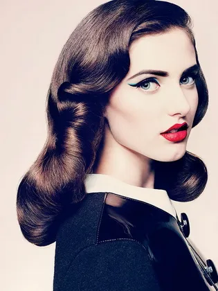 Női frizurák 50s modern divat fotók, hogyan csomagolás stílus 50s