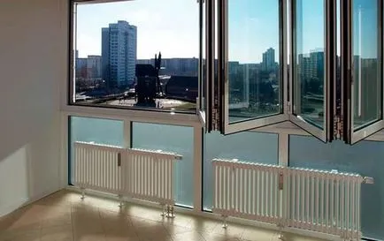 Bateria pe balcon de încălzire balcon sau loggie